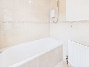 BATHROOM- click for photo gallery